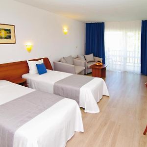 Zimmer mit Queensize-Bett